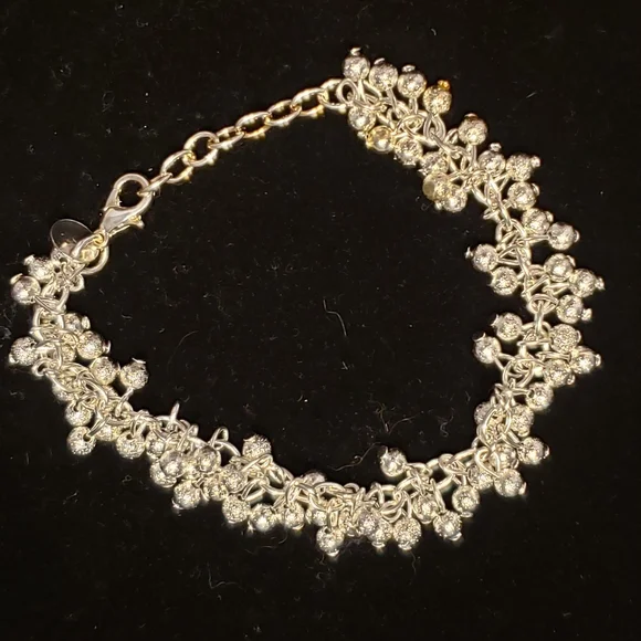 NEW Sterling Silver Stamped Bracelet, Beautiful White Silver, Intricate Design. - Picture 6 of 7